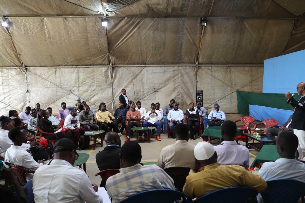 Les jeunes leaders et les journalistes se sont engagés à renforcer la sensibilisation au sein de leurs communautés et à promouvoir une culture d’information fiable.