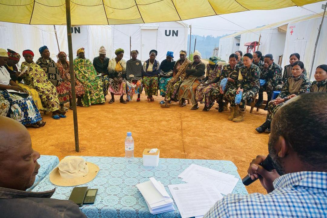Femmes de Komanda Grâce à l’appui de la MONUSCO, 70 femmes médiatrices ont été formées en Ituri depuis 2018. À leur tour, elles ont formé plus de 150 autres femmes pour agir au sein de leurs communautés.