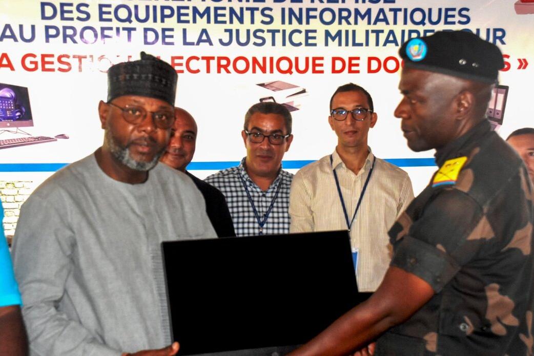 Ce don en matériel informatique a pour but l’efficacité, la transparence et la sécurisation des procédures judiciaires grâce à l’usage de solutions numériques.