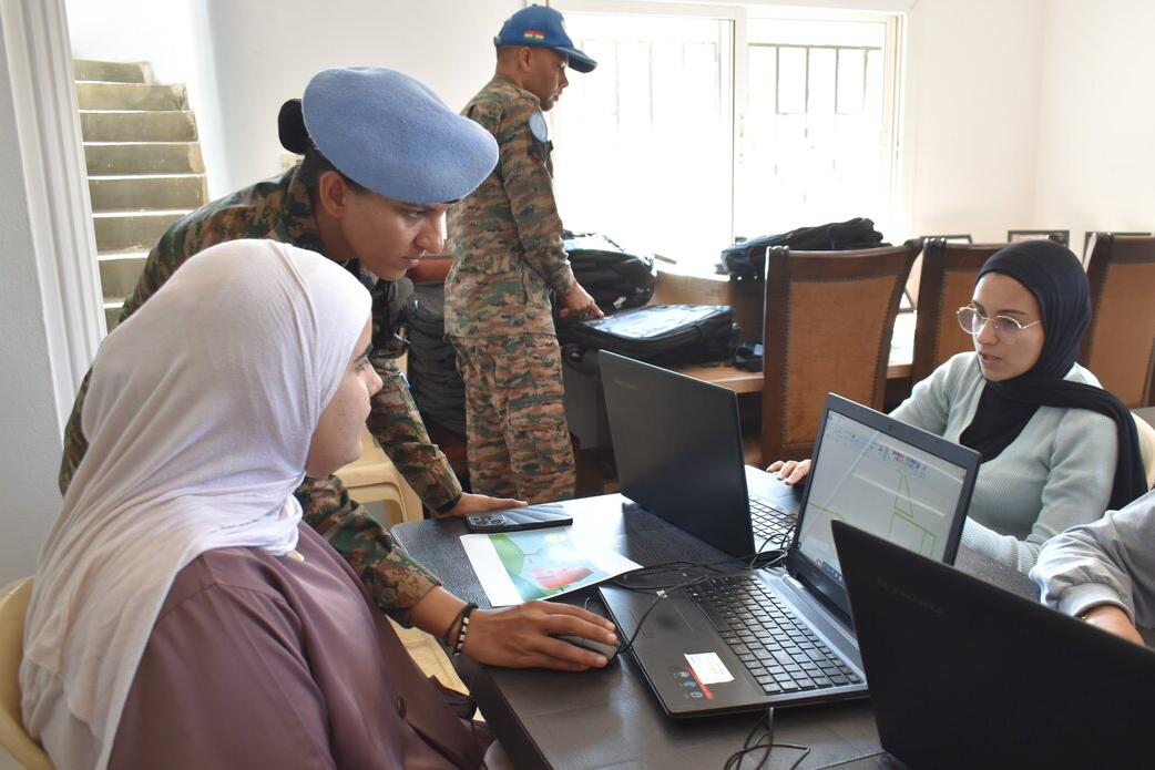 Peacekeepers launch computer course for local women Peacekeepers launch computer course for local women