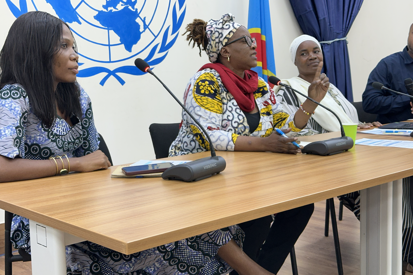 Panelistes de la session radiophonique sur le féminisme à l’ère de la désinformation. img_3043.png