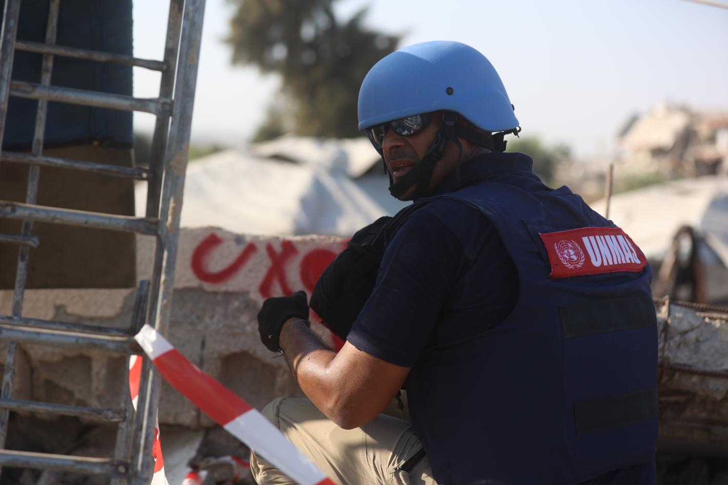 UNMAS EOD Officer marks explosive ordnance during an EHA in Khan Younis, Gaza.