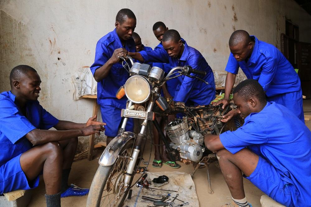 Disarmament Demobilization and Reintegration 1