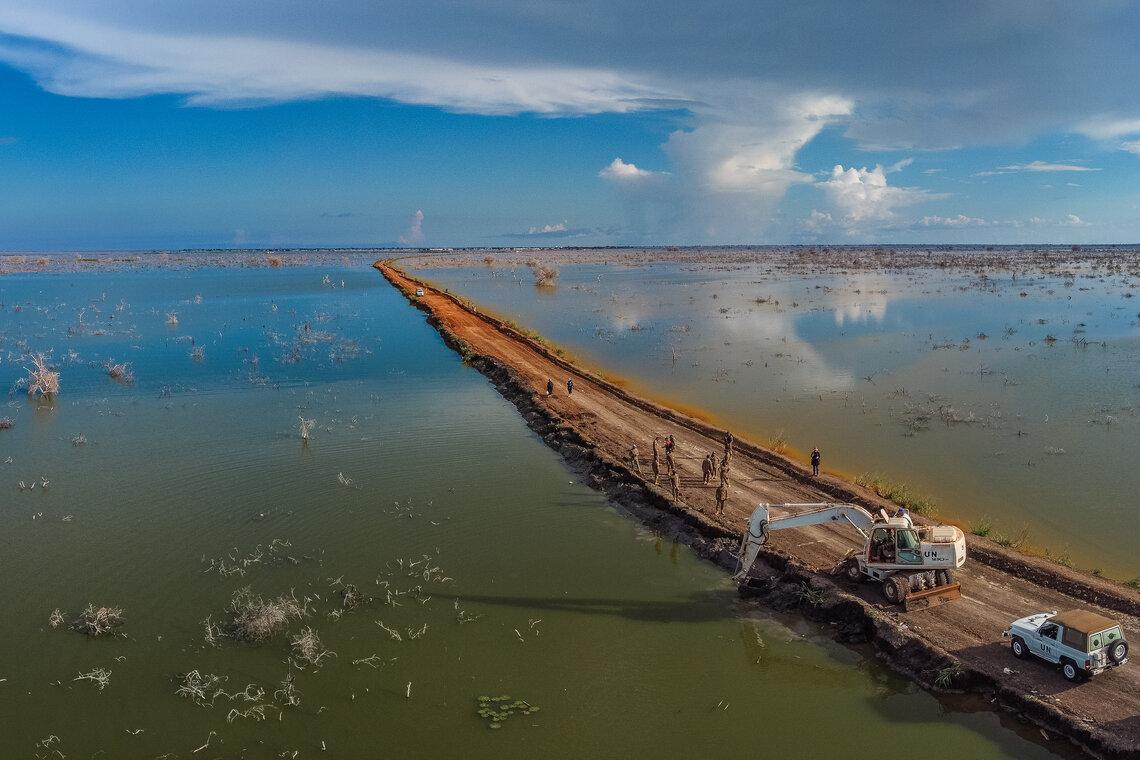 UN peacekeepers conducting work on a network of roads and dyke in South Sudan